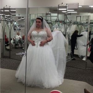 David’s bridal wedding ball gown